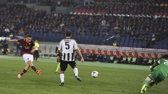 roma-udinese-3-2-totti