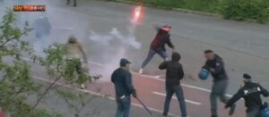 scontri-tifosi-napoli-fiorentina