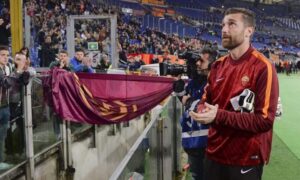 de-sanctis-curva