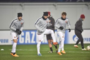 cska-roma-riscaldamento