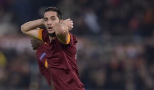manolas
