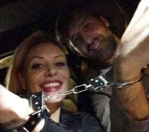 Tamara_Pisnoli_manette