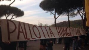 pallotta-contestato-striscione