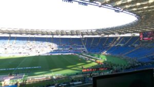 stadio-semi-vuoto