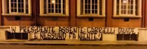 STRISCIONE