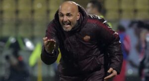 Roma coach Luciano Spalletti gestures during a serie A soccer match between Carpi and Roma at Modena's Braglia stadium, Italy, Friday, Feb. 12, 2016. (AP Photo/Marco Vasini)