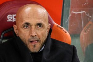 Roma's head coach Luciano Spalletti during the Italian Serie A soccer match AS Roma vs US Palermo at Olimpico stadium in Rome, Italy, 21 February 2016. ANSA/ALESSANDRO DI MEO