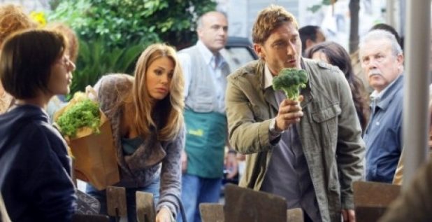 francesco-totti-e-ilary-blasi-al-mercato