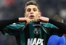Berardi, ammonizione “ingenua” e salta la Juventus: è polemica