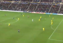 Ibra-magia: gol al volo su rinvio errato del portiere (VIDEO)