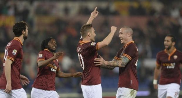 roma-totti-esultanza