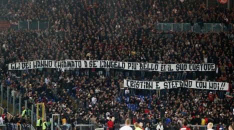 striscione-crisitan-stefano-roma
