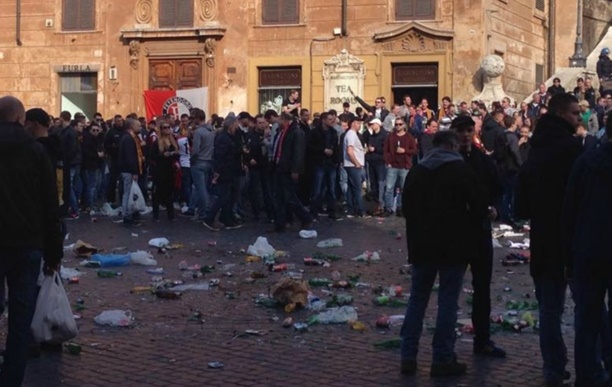 feyenoord-tifosi-piazza-di-spagna