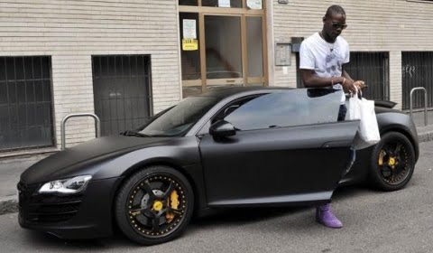 balotelli-auto