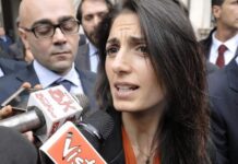 Stadio Roma, Raggi: “Non c’è un accordo, ma non sarà una colata di cemento. Berdini? Cerchiamo uno che parli di meno”