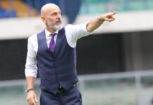 Milan, esonerato Giampaolo: arriva Pioli. E i tifosi rossoneri contestano la scelta