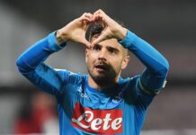 Serie A, il Napoli supera la Fiorentina al termine di un match pirotecnico: 3-4