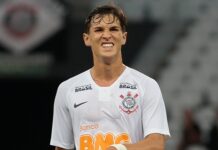 Calciomercato Roma, si raffredda la pista Vital: non c’è l’accordo col Corinthians