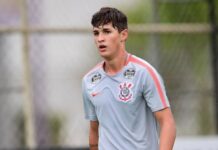 Calciomercato Roma, Vital a un passo: sì del brasiliano ai giallorossi, affare ai dettagli