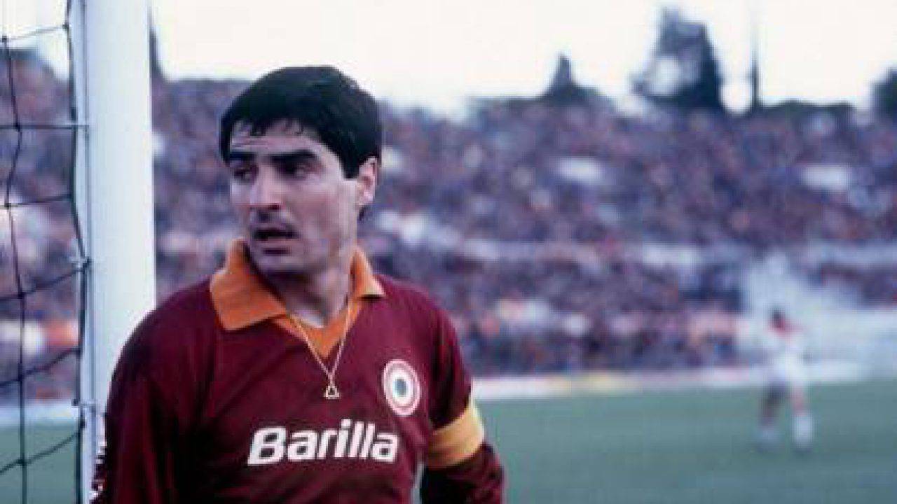 Di Bartolomei, 28 anni fa il terribile addio del capitano per sempre nei  cuori dei romanisti | Giallorossi.net, notizie esclusive, news e  calciomercato