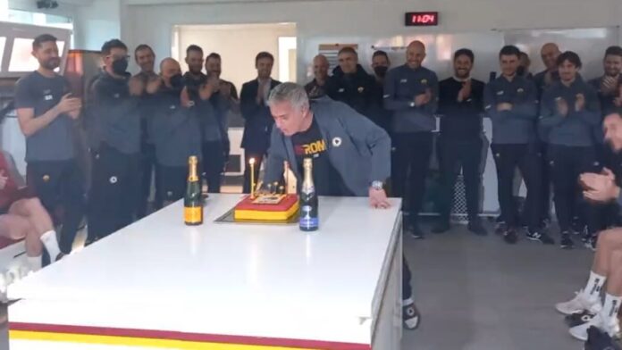 mou compleanno