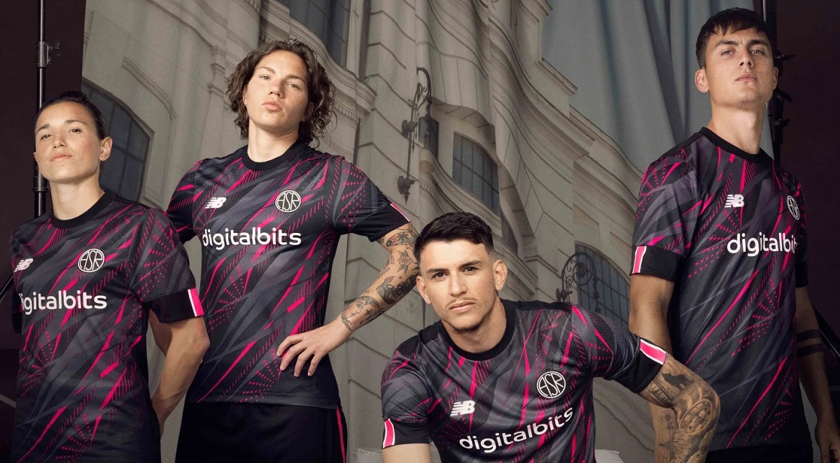 Anche quest'anno siamo sponsor di maglia del Palermo FC