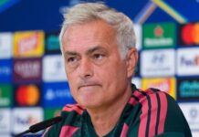 CONFERENZA STAMPA | Mourinho: “Vorrei salutare i romanisti, cercherò di controllarmi. Gasperini? Non invidio nessuno, lo rispetto”